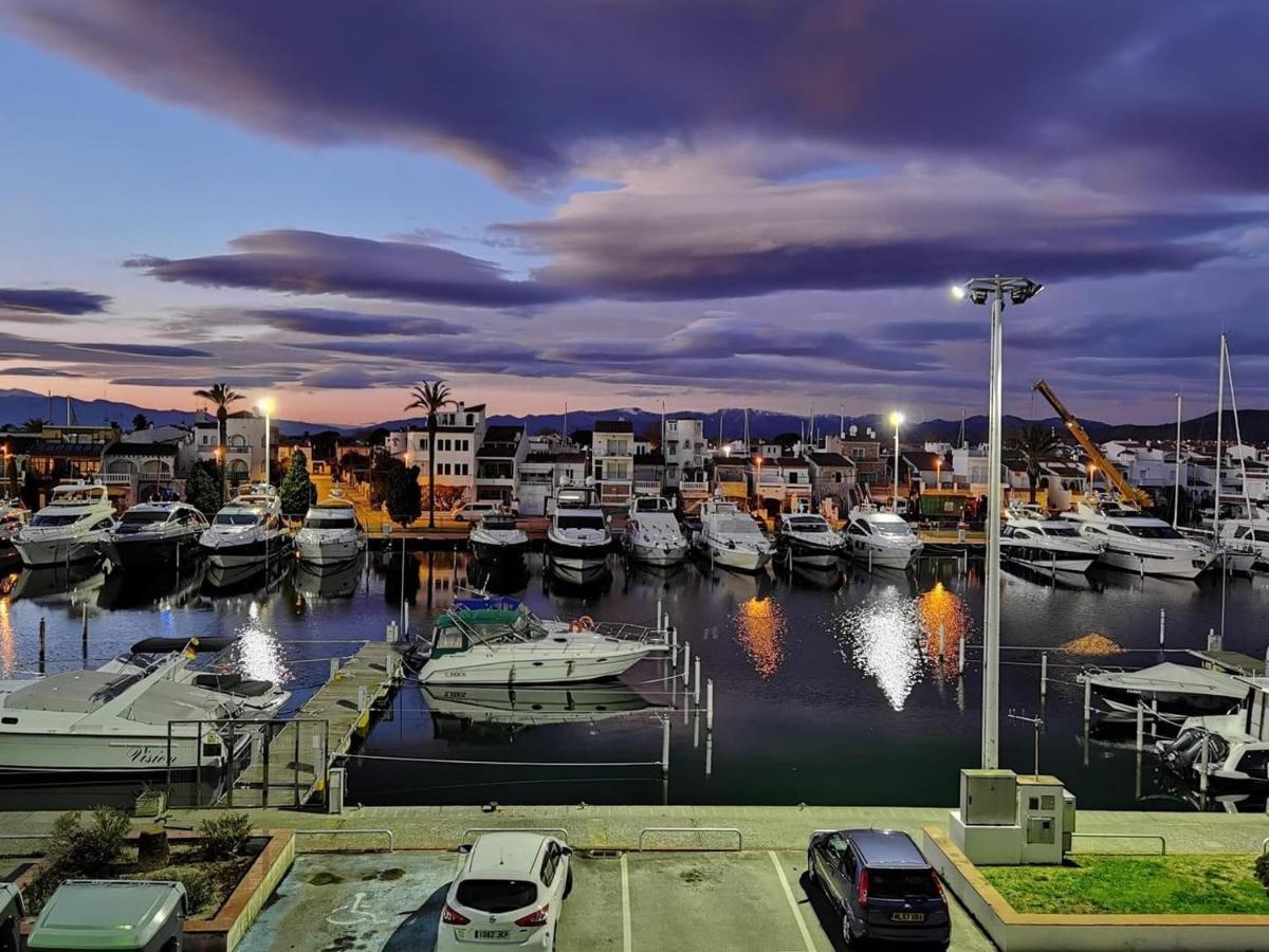 Apartamento Con Vistas Al Mar - Wifi - Aire Acondicionado 艾姆布里亚布拉瓦 外观 照片