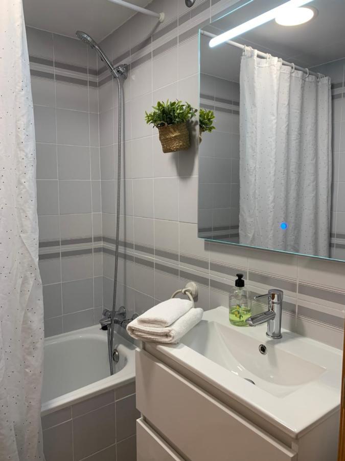 Apartamento Con Vistas Al Mar - Wifi - Aire Acondicionado 艾姆布里亚布拉瓦 外观 照片